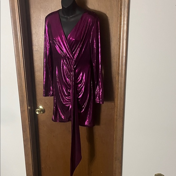 Women’s Metallic Purple Long Sleeve Wrap Mini Dress – Size M Unbranded - Picture 1 of 7